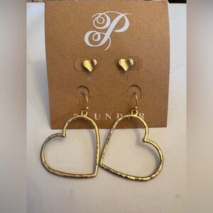 Plunder Gold Heart Earrings Set